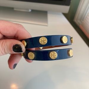Tory Burch Leather Wrap Bracelet. Navy.